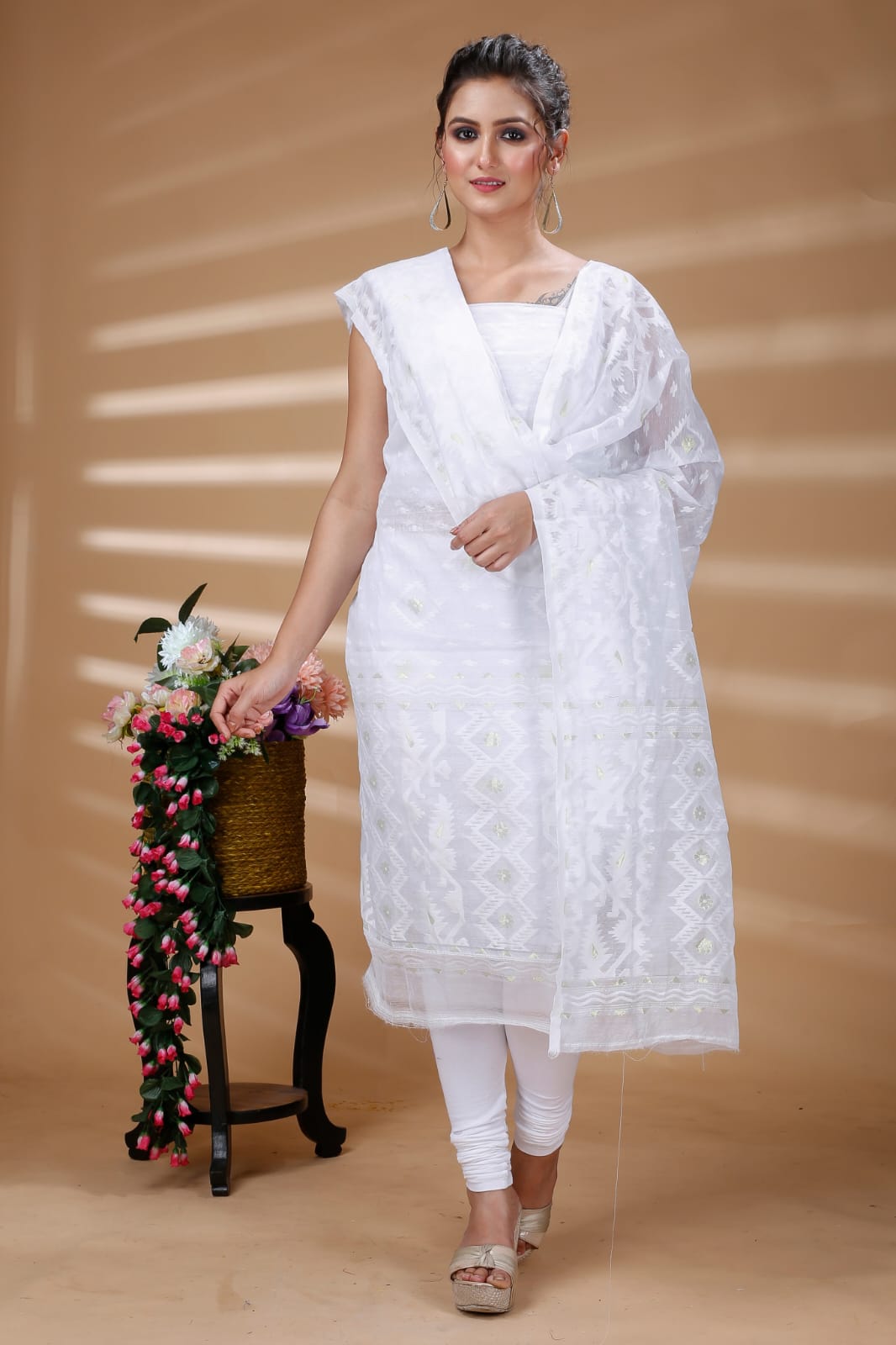 Jamdani suit – HolyThread India